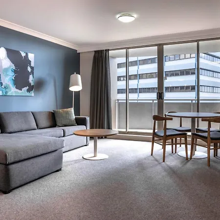 Central 1-Bed With Parking, Pool, Sauna & Gym Sydney Exterior photo